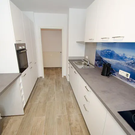 Apartment Summer & Winter Fun By In One