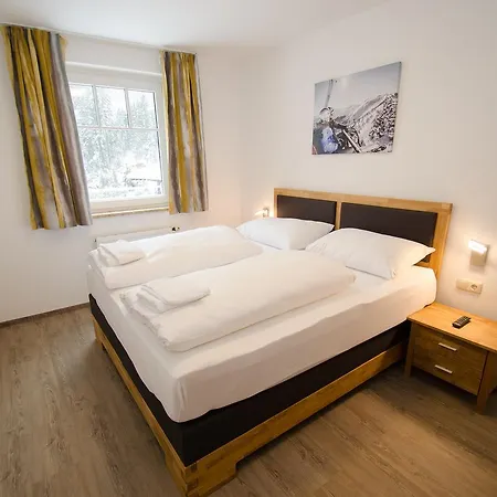 Apartment Summer & Winter Fun By In One
