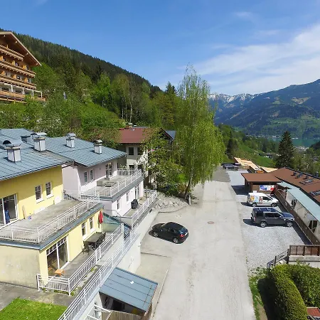 Summer & Winter Fun By In One Apartment Zell am See