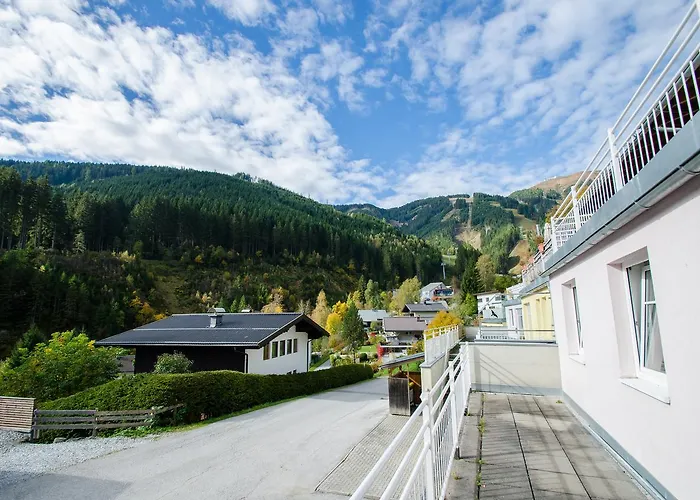 Summer & Winter Fun By In One Incl Summer Card