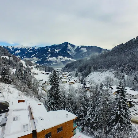 سمر آند وينتر فان باي أوول إن وان أبارتمنتس شقة *